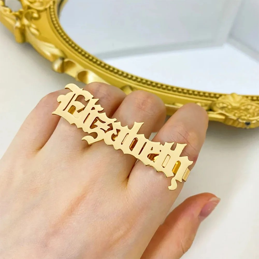 Anel de nome personalizado fem - Initial Ring Custom avaliação e preço
